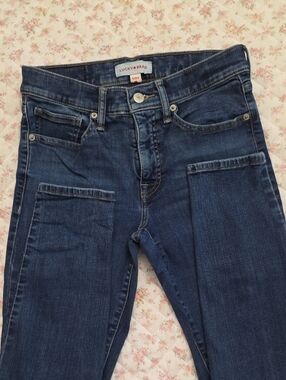 Lucky Brand Women's Medium-Dark Blue Skinny Jeans